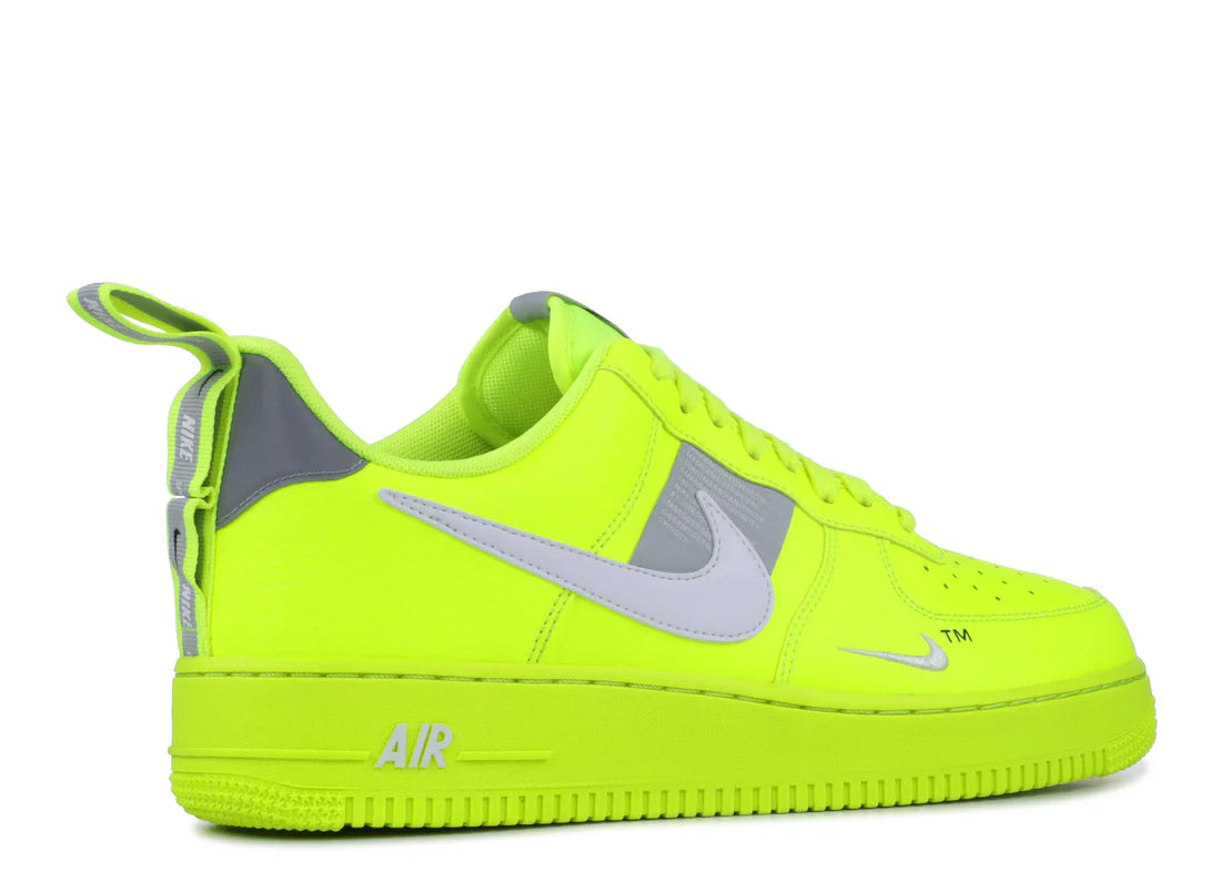 Nike Air Force 1 07 LV8 Utility Volt